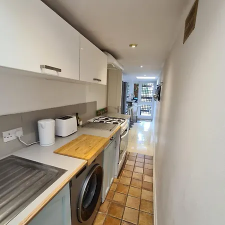Magical Gate On Coast Apartment Dublin