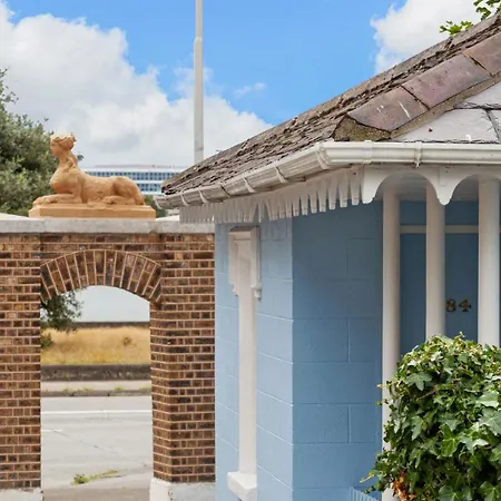 Magical Gate On Coast * 都柏林