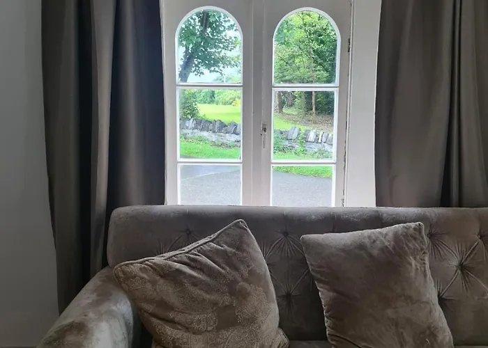 Magical Gate On Coast * 都柏林